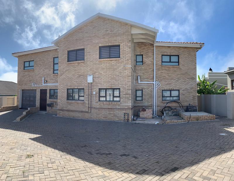 3 Bedroom Property for Sale in Wavecrest Eastern Cape